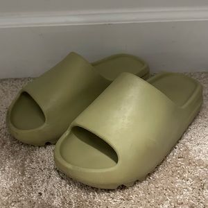 Yeezy Slides “Resin” size US 8. Bought directly from Adidas.